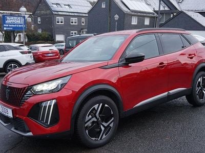 Rot Gebraucht 2025 Peugeot 2008 Allure SUV | 24.800 € (Fairer Preis)