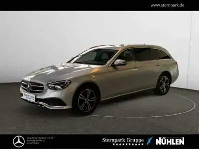 Gebraucht Mercedes E220 Avantgarde 194 PS (142 kW) 2021 Silber Kombi