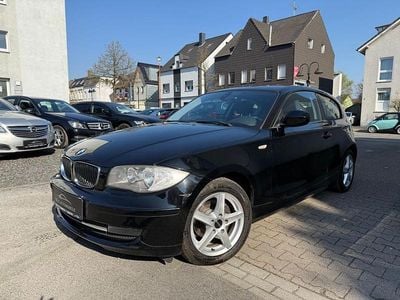 Gebraucht BMW 116 Advantage 122 PS (89 kW) 2012 Schwarz Kleinwagen