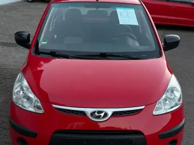 Gebraucht Hyundai i10 77 PS (56 kW) 2008 Rot Kleinwagen