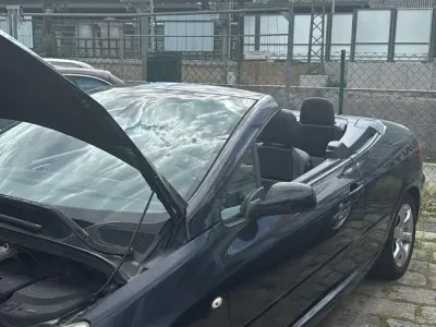 Gebraucht Peugeot 307 CC 140 PS (102 kW) 2005 Schwarz Cabrio