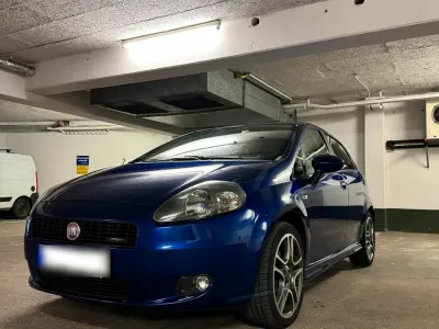 Gebraucht Fiat Grande Punto Sport 95 PS (69 kW) 2009 Blau Kleinwagen