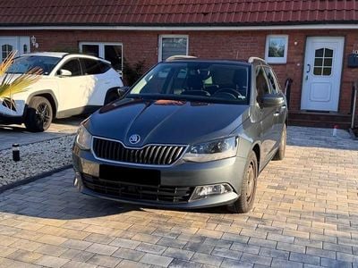Second-hand Skoda Fabia Joy 90 CP (66 kW) 2016 Gri Hatchback