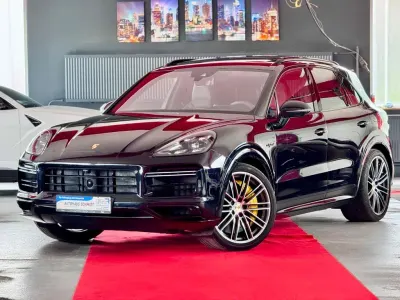 Occasion Porsche Cayenne Turbo S 680 PK (500 kW) 2019 Zwart SUV