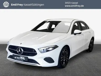 Gebraucht Mercedes A180 Advanced Plus 136 PS (100 kW) 2025 Weiß Limousine
