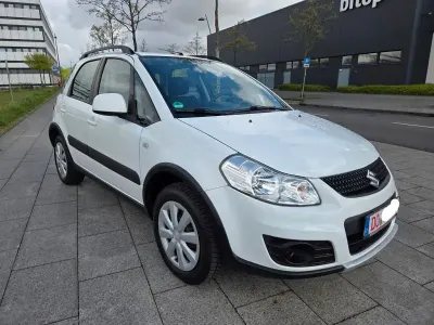 Gebraucht Suzuki SX4 120 PS (88 kW) 2014 Weiß Limousine