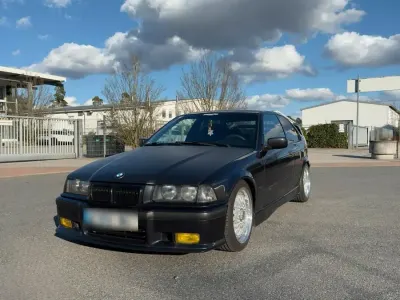 Gebraucht BMW 323 M Sport 170 PS (125 kW) 1997 Schwarz Coupé