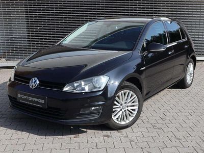 Gebraucht VW Golf VII Cup 122 PS (89 kW) 2014 Deep black perleffekt Limousine