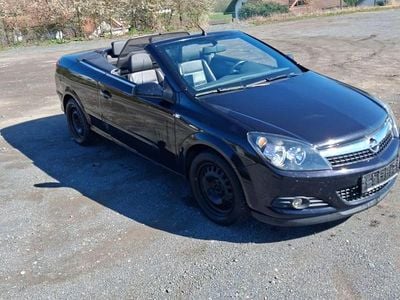 Gebraucht Opel Astra Cabriolet 140 PS (102 kW) 2006 Schwarz Cabrio