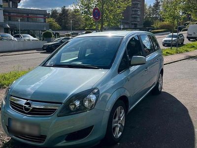 Usata Opel Zafira 140 CV (102 kW) 2010 Blu Monovolume
