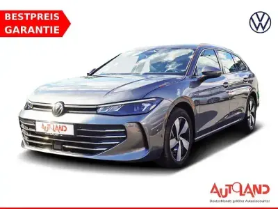 Gebraucht VW Passat 150 PS (110 kW) 2024 Grau Kombi