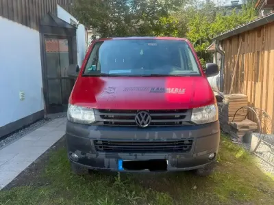 Käytetty VW Transporter 180 HP (132 kW) 2010 Punainen Van