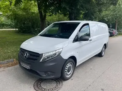Używany Mercedes Vito 163 KM (119 kW) 2022 Biały Van