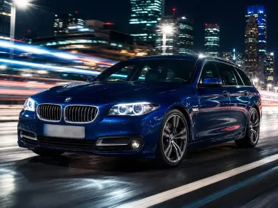 Gebraucht BMW 525 Sport Line 218 PS (160 kW) 2015 Blau Kombi