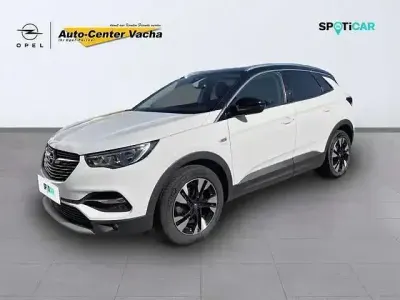 Gebraucht Opel Grandland X 131 PS (96 kW) 2019 Jade weiss/arktis weiss SUV