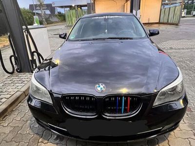 BMW 523