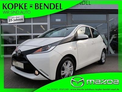 Gebraucht Toyota Aygo Edition-S 69 PS (50 kW) 2016 Weiss Kleinwagen