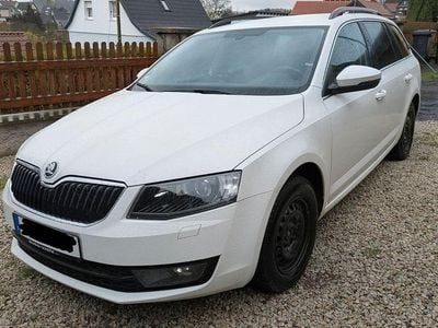 Usata Skoda Octavia GreenLine 105 CV (77 kW) 2014 Argento Utilitaria