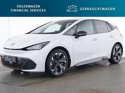 Weiß Gebraucht 2023 Cupra Born e-Boost Kleinwagen | 26.139 € (Guter Preis)