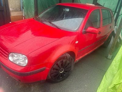 Gebraucht VW Golf 147 PS (108 kW) 2001 Rot Coupé