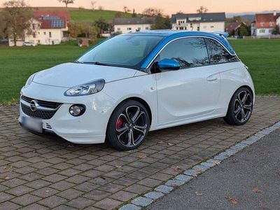 Begagnad Opel Adam S 150 HK (110 kW) 2018 Vit Halvkombi