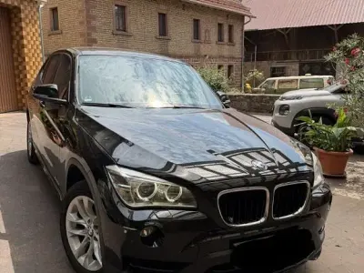 Gebraucht BMW X1 Sport Line 143 PS (105 kW) 2014 Schwarz SUV
