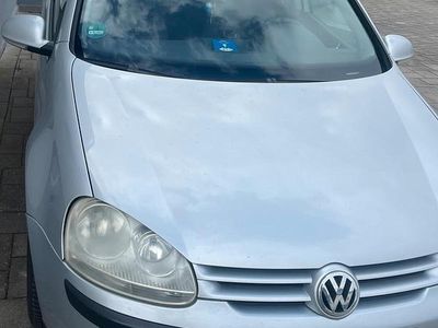 Gebraucht VW Golf IV 115 PS (84 kW) 2004 Silber Limousine