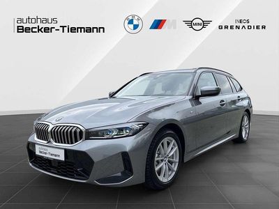 Skyscraper grau Gebraucht 2024 BMW 330 M Sport Kombi | 51.901 € (Fairer Preis)