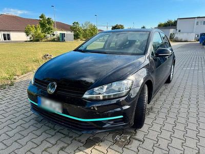 Gebraucht VW Golf 110 PS (80 kW) 2017 Schwarz Coupé
