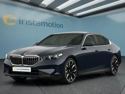 Second-hand BMW 540 286 CP (210 kW) 2025 Negru Berlinǎ