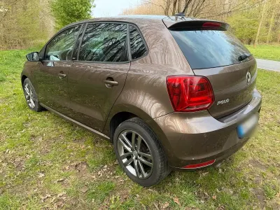 Gebraucht VW Polo Allstar 90 PS (66 kW) 2016 Braun Kleinwagen