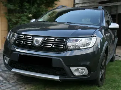 Gebraucht Dacia Logan MCV 90 PS (66 kW) 2018 Grau Kombi