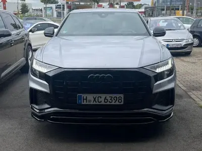 Gebraucht Audi SQ8 Sport 507 PS (372 kW) 2022 Silber SUV
