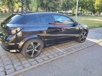 Opel Astra GTC