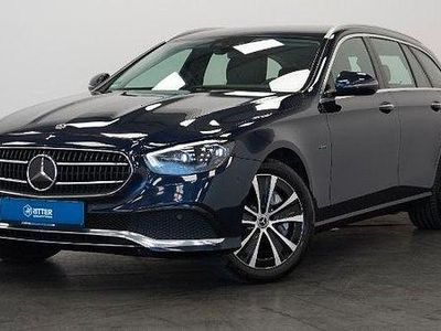 Gebraucht Mercedes E300 Avantgarde 306 PS (225 kW) 2021 Blau Limousine