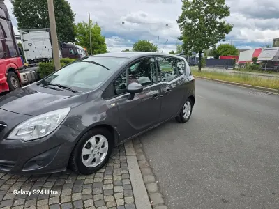 Gebraucht Opel Meriva Edition 101 PS (74 kW) 2010 Grau Van / Kleinbus