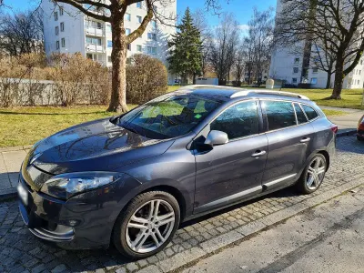 Gebraucht Renault Mégane GrandTour GT 179 PS (131 kW) 2012 Schwarz Kombi