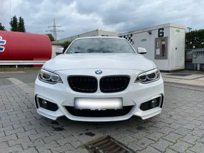 Gebraucht BMW 220 M Sport 184 PS (135 kW) 2015 Weiß Coupé