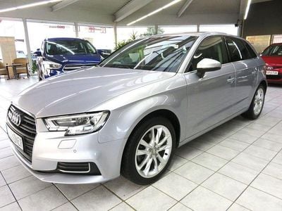 Usata Audi A3 Design 183 CV (134 kW) 2018 Argento Berlina