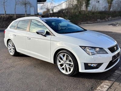 Weiß Gebraucht 2014 Seat Leon ST FR Kombi | 11.990 € (Guter Preis)