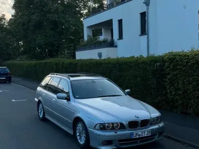 Brugt BMW 530 Shadowline 231 HK (169 kW) 2002 Sølv Stationcar
