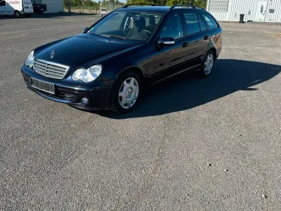 Brugt Mercedes C180 145 HK (106 kW) 2005 Blå Stationcar