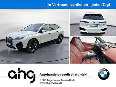 Gebraucht BMW iX Sport Line 384 kW (523 PS) 2022 Weiß SUV