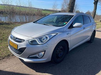 Gebraucht Hyundai i40 135 PS (99 kW) 2012 Grau Kombi