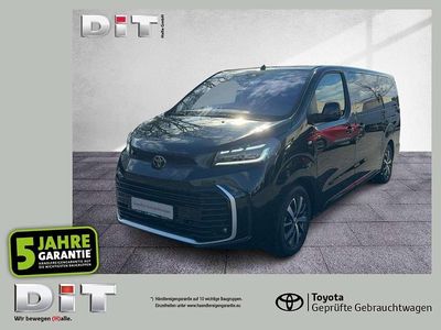 Gebraucht Toyota Proace Verso Team 177 PS (130 kW) 2024 Graphitschwarz (metallic) Kombi