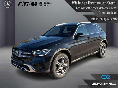 Używany Mercedes GLC300e 320 KM (235 kW) 2021 Czarny SUV