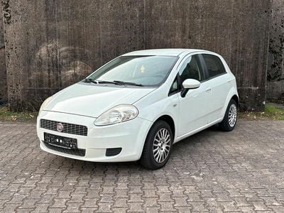 Second-hand Fiat Grande Punto 80 CP (58 kW) 2009 Alb Hatchback