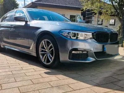 Gebraucht BMW 530 M Sport 265 PS (194 kW) 2017 Grau Limousine