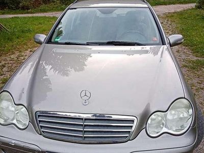 Mercedes C220