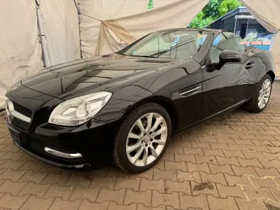 Gebraucht Mercedes SLK200 184 PS (135 kW) 2011 Schwarz Cabrio
